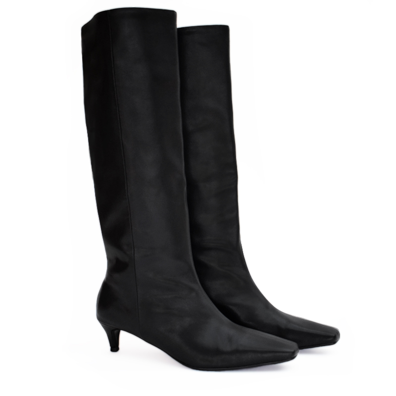 Paris Black